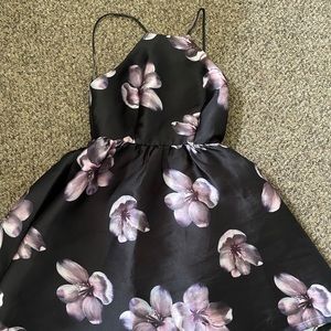 Lulu’s Floral Mini formal halter neck dress